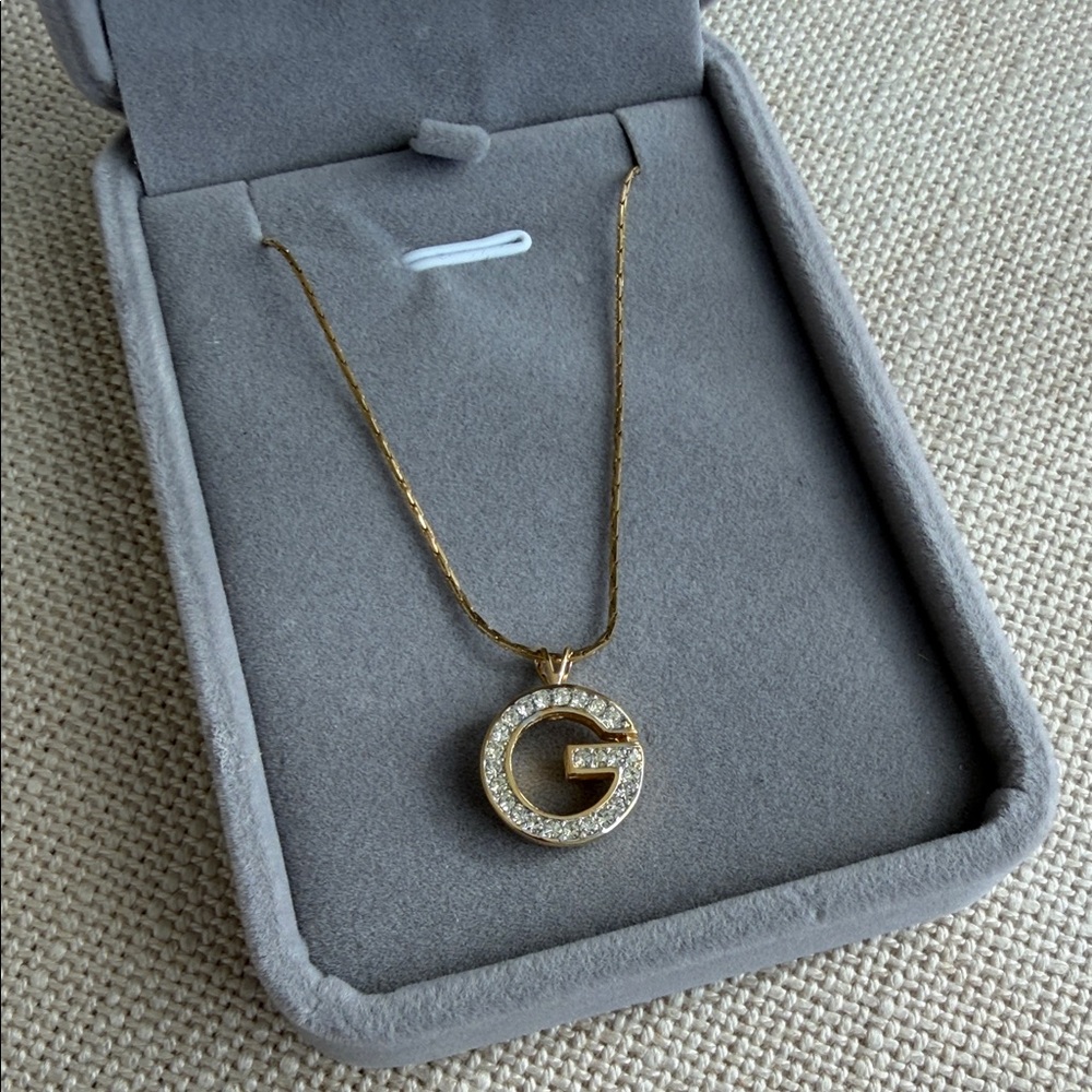Givenchy Gold Crystal 'G' Pendant Necklace - Picture 3 of 9